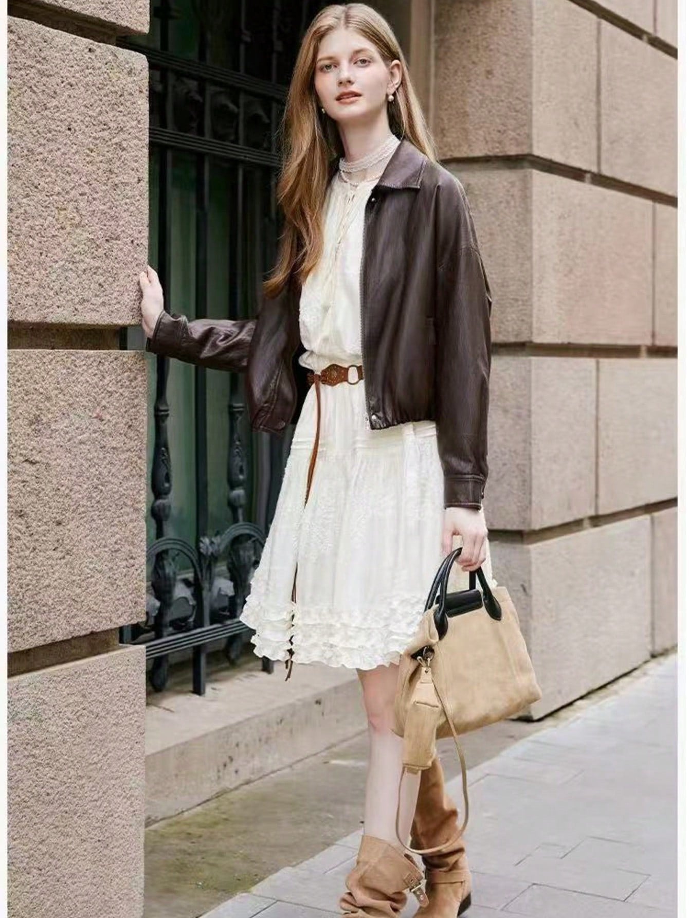Manneqi Retro American Casual Chic Relaxed Fashion Versatile Lapel Zipper Short Brown Leather Jacket For Women