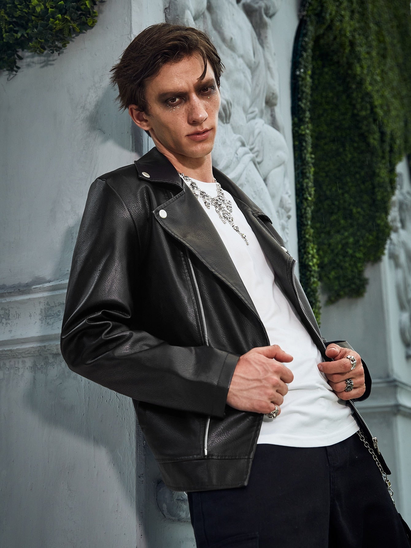 Manfinity Roghcode Men Zip Up PU Moto Jacket,Halloween, Motorcycle Jacket, Leather, Plain, Rapper, Long Sleeve, Street Wear
