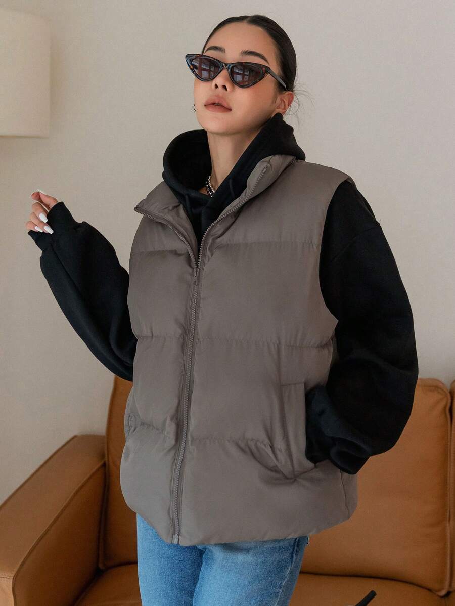 DAZY Zip Up Padded Vest Thick Pockets Coat, Ladies Late Fall Casual Pocket, Zipper Funnel Neck Loose Black Plain Women Coats, Winter Warmth/ Winter Fashion, Winter Women Padded Coat Jacket