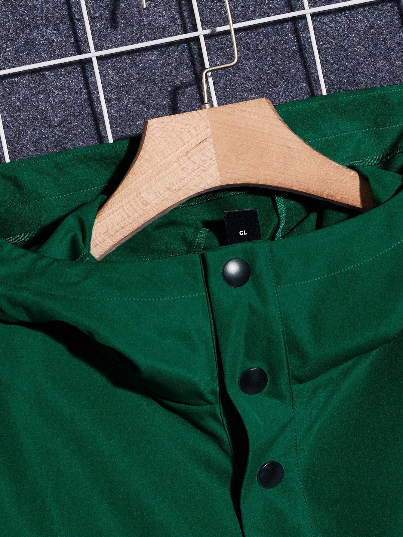 Manfinity BRENVOR Loose Men Letter Patched Half Button Hooded Jacket