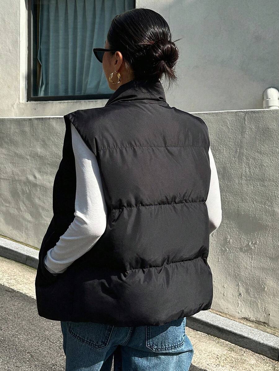 DAZY Zip Up Padded Vest Thick Pockets Coat, Ladies Late Fall Casual Pocket, Zipper Funnel Neck Loose Black Plain Women Coats, Winter Warmth/ Winter Fashion, Winter Women Padded Coat Jacket
