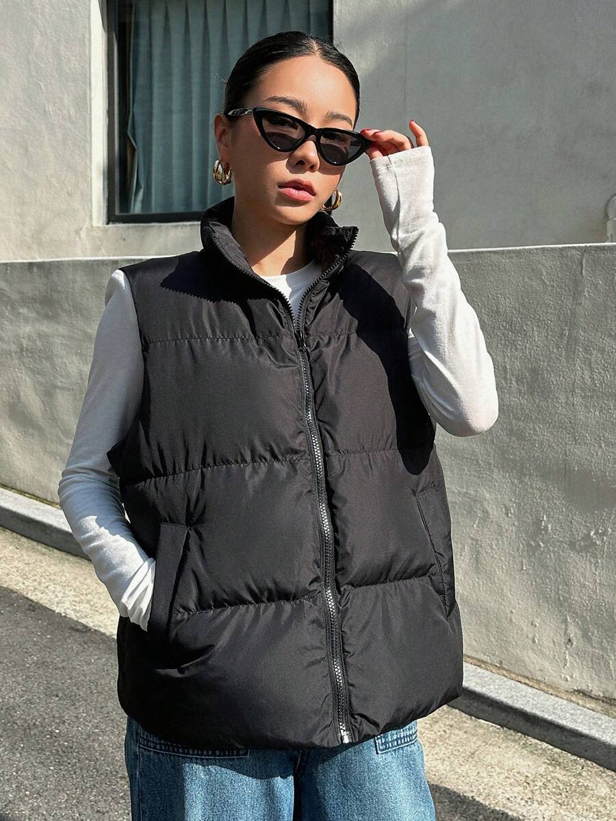 DAZY Zip Up Padded Vest Thick Pockets Coat, Ladies Late Fall Casual Pocket, Zipper Funnel Neck Loose Black Plain Women Coats, Winter Warmth/ Winter Fashion, Winter Women Padded Coat Jacket