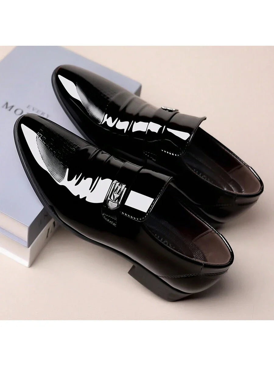 Plus Size Men Casual Business Dress Shoes Low-Top Sneakers Breathable Comfortable Dress Shoes For Young Men