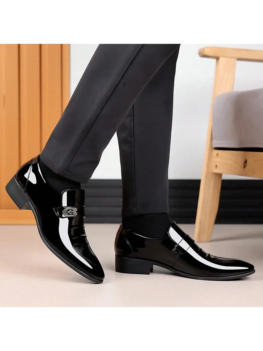 Plus Size Men Casual Business Dress Shoes Low-Top Sneakers Breathable Comfortable Dress Shoes For Young Men