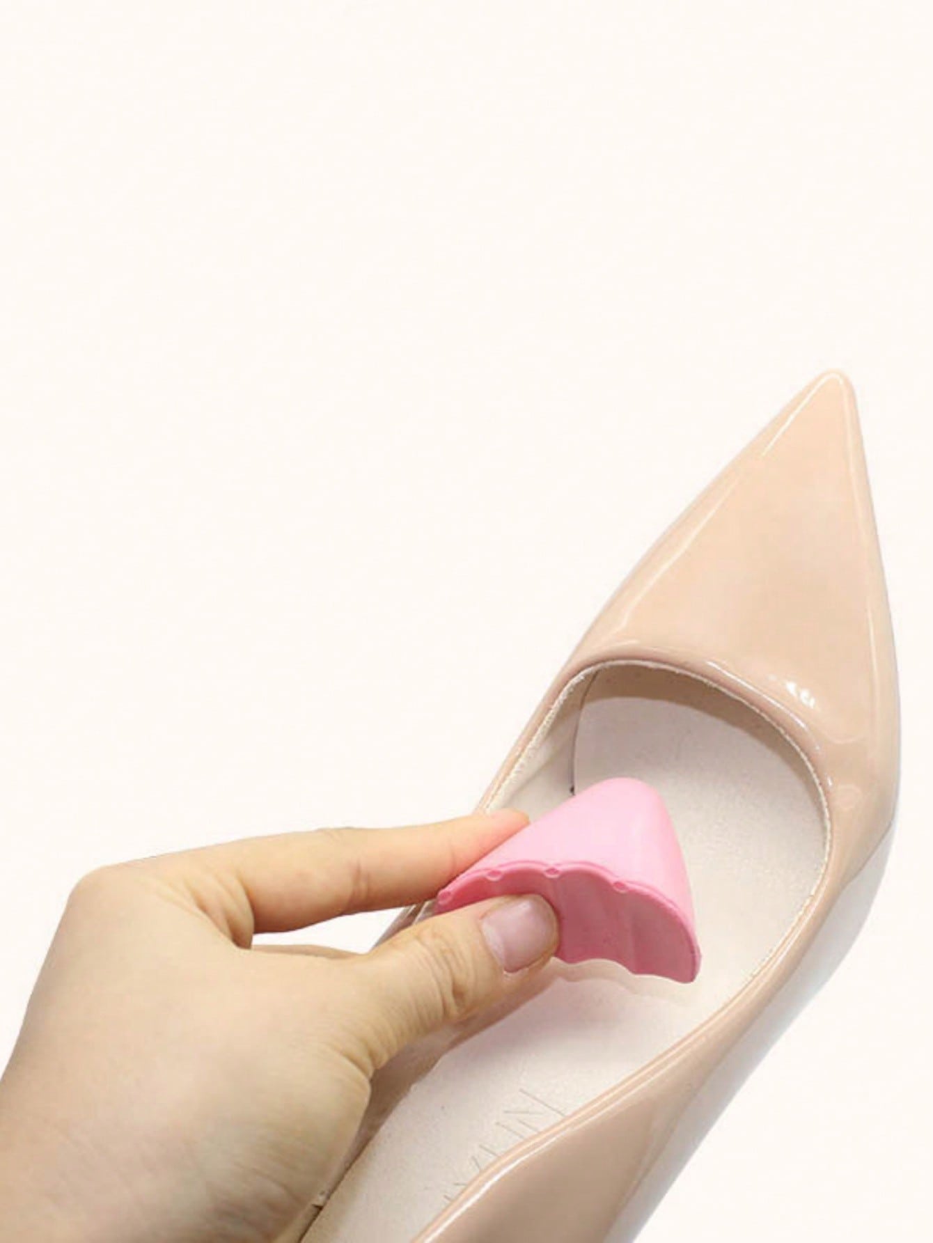 1 Pair Soften Half-Code PU Toe Filling Shoe Toe Inserts for High Heel Shoes with Adjustable Size Anti-Wear Pointed Toe Shoe Stuffer for Women High Heels Women Pumps and Men Sneakers Shoes Summer Daily Wear