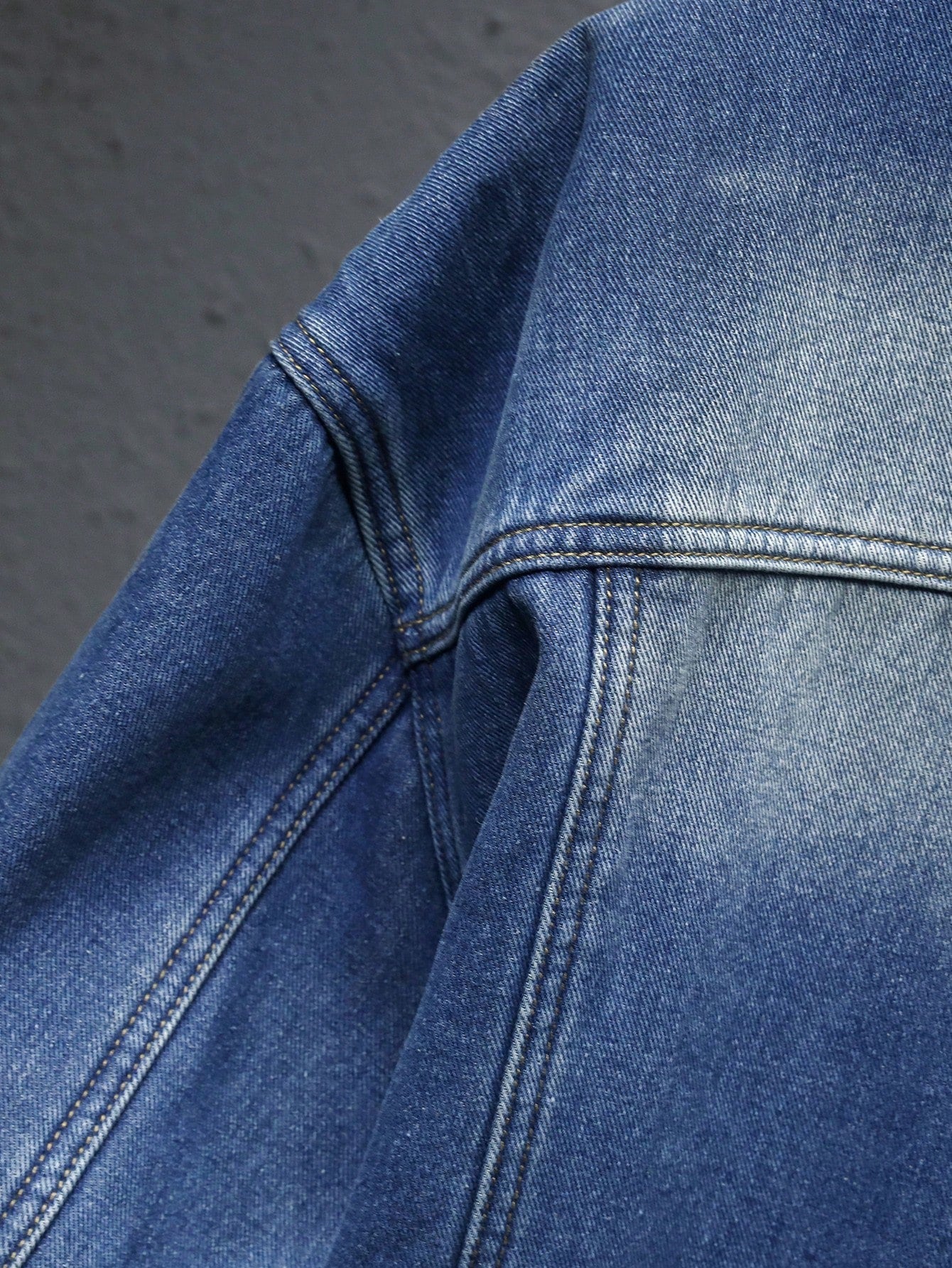 Manfinity Homme Men's Washed Deep Blue Denim Thermal Lined Casual Loose Jacket