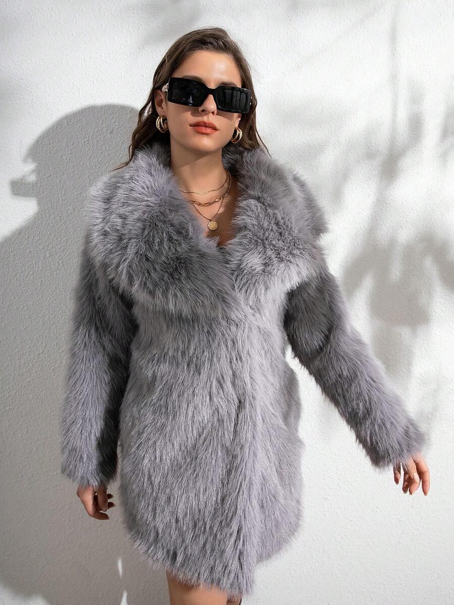 RELISH NOLESS Grey Plush Turtleneck Jacket, Fashion For Autumn/Winter