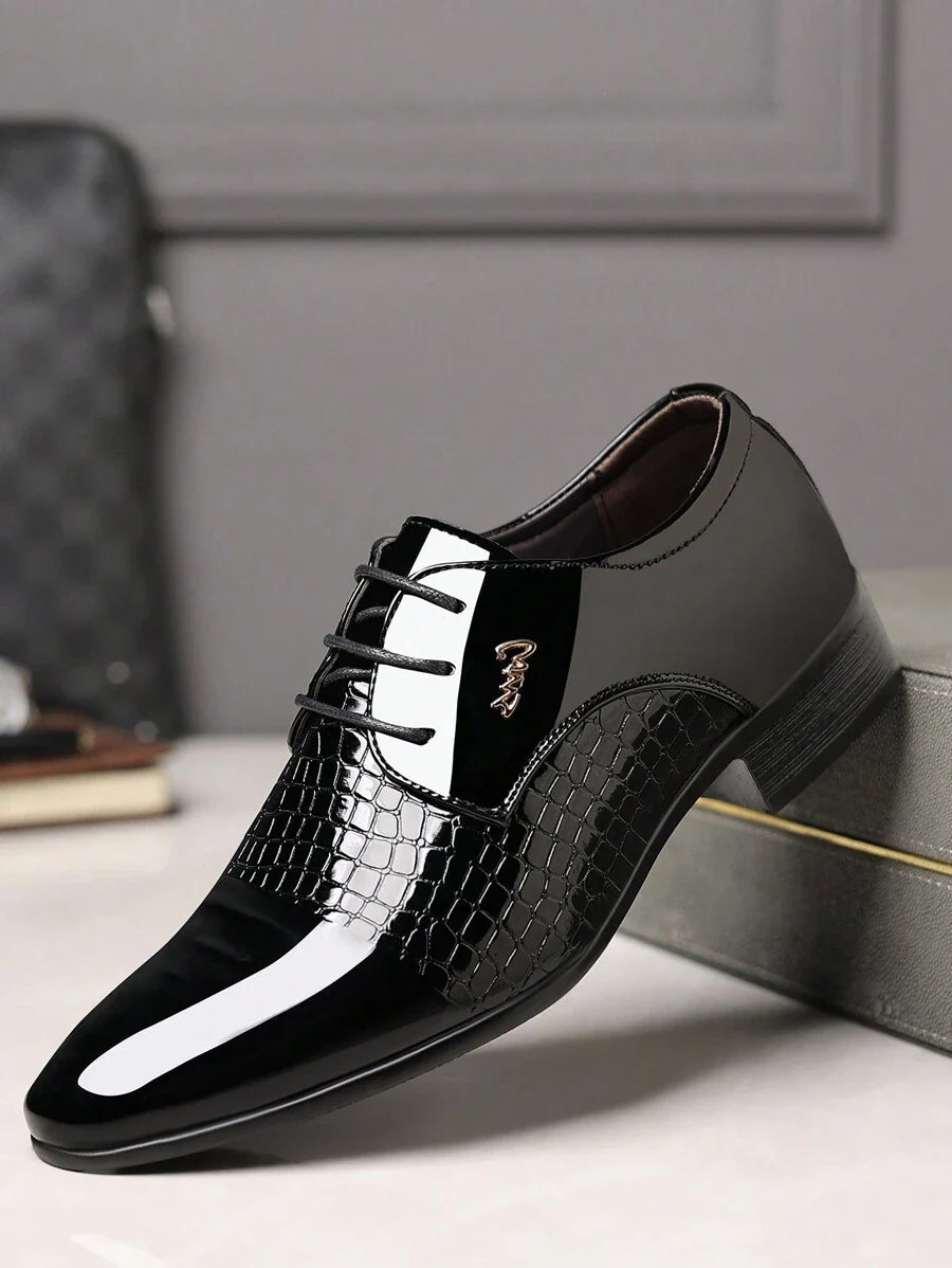 Plus Size Men Casual Business Dress Shoes Low-Top Sneakers Breathable Comfortable Dress Shoes For Young Men