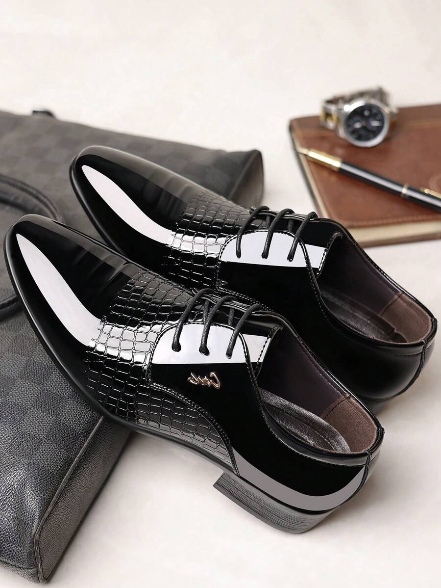 Plus Size Men Casual Business Dress Shoes Low-Top Sneakers Breathable Comfortable Dress Shoes For Young Men