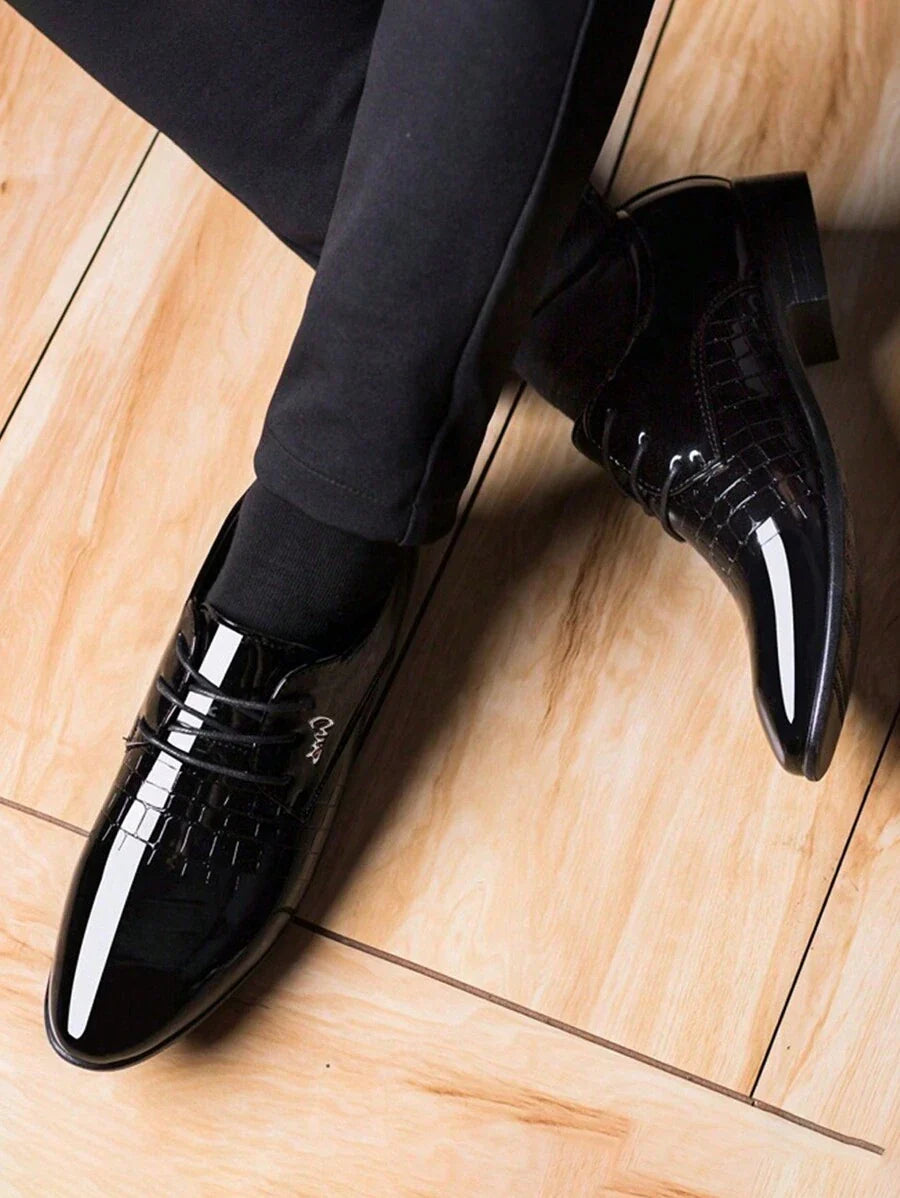 Plus Size Men Casual Business Dress Shoes Low-Top Sneakers Breathable Comfortable Dress Shoes For Young Men
