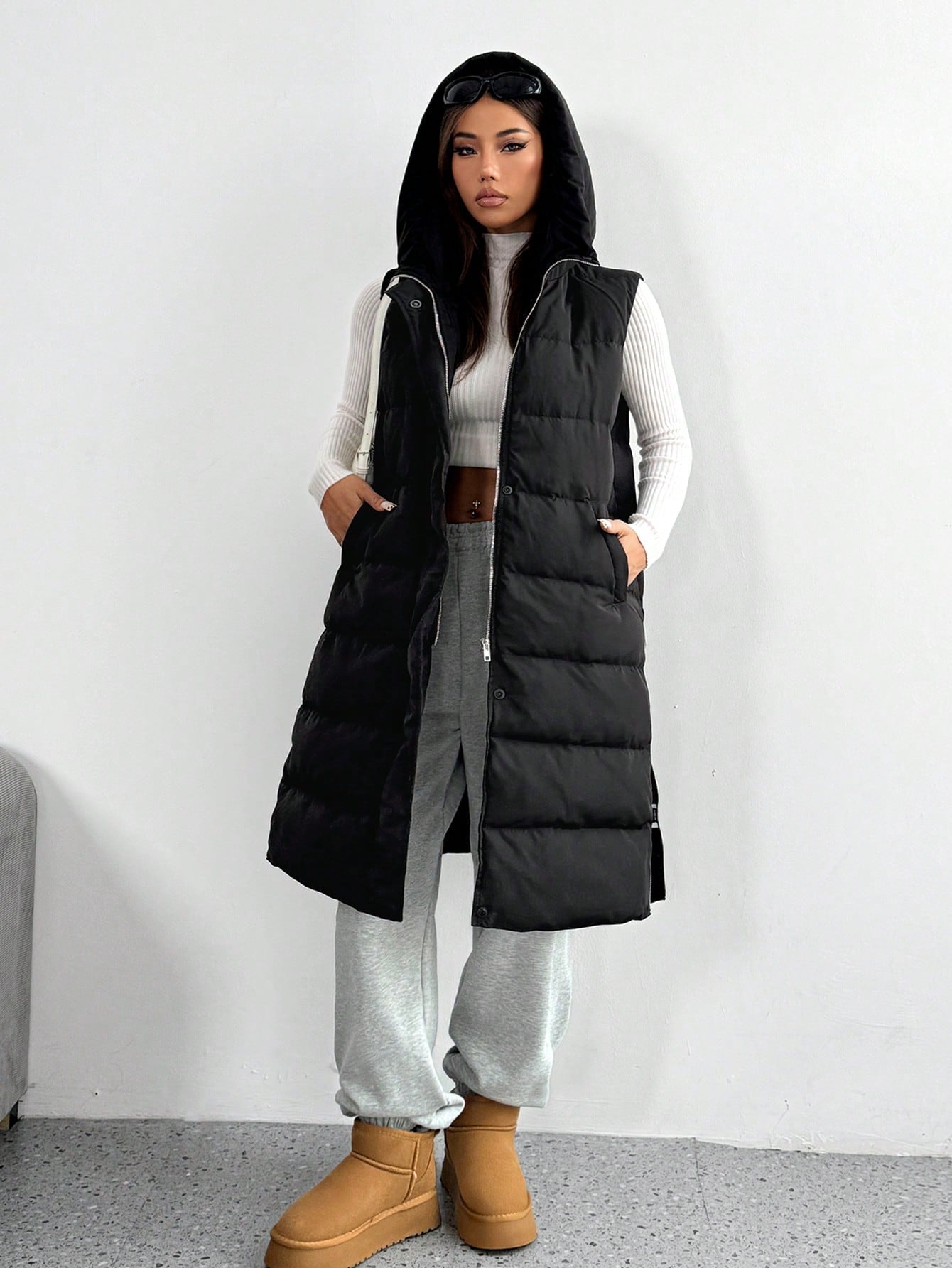 SHEIN EZwear Women's New Solid Color Hooded Sleeveless Mid-Length Down& Feathers Vest With Pockets, Winter