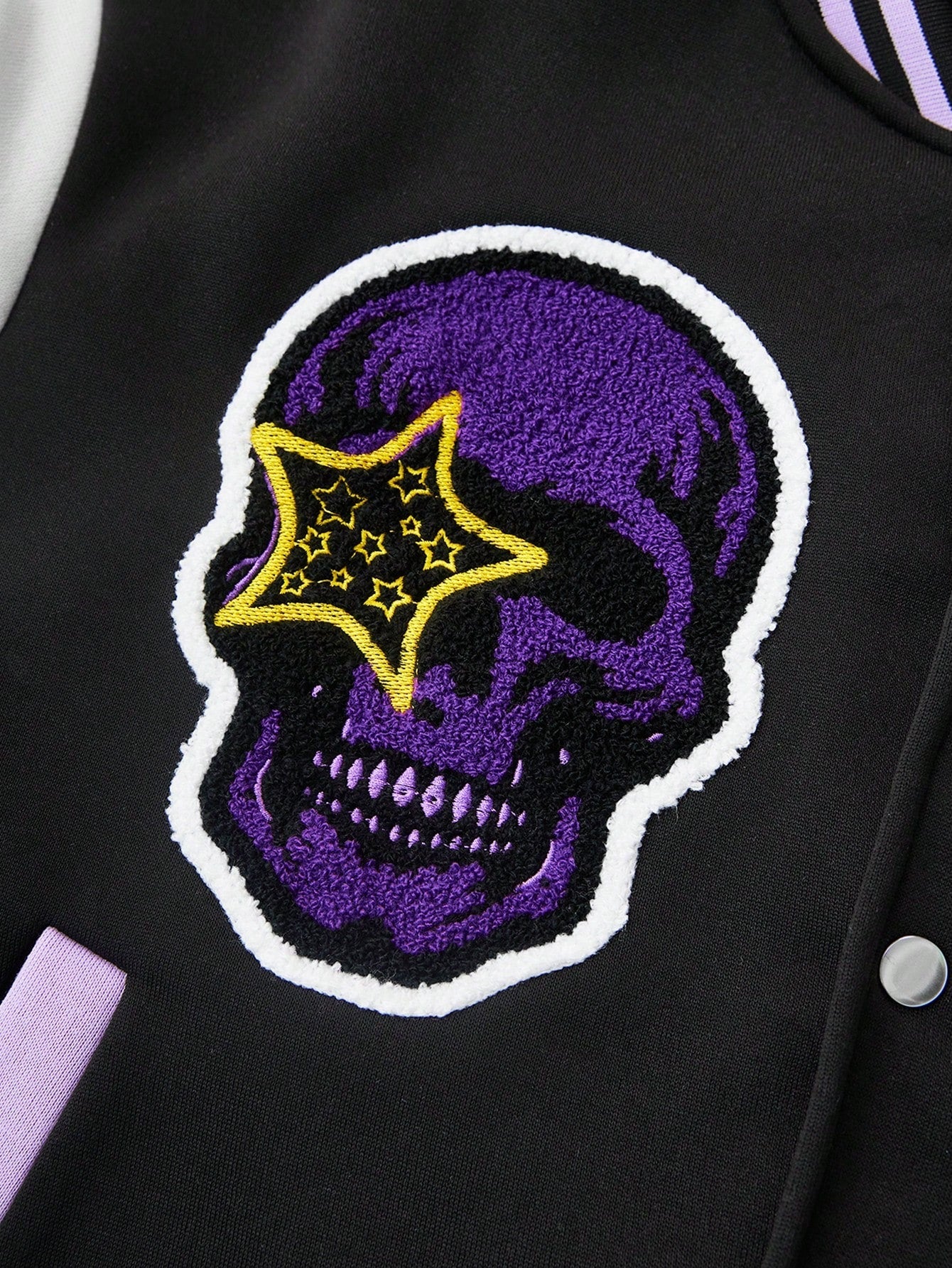 PAVTROS Manfinity Streetrush Men's Youthful Streetwear INS Black And Purple Color Scheme Skull Gothic Font 3D Embroidery Multi-Element Printed Baseball Collar Jacket , Fall And Winter Men Rapper Going Out Fashion Graphic Baseball Long Sleeve Rave Color B