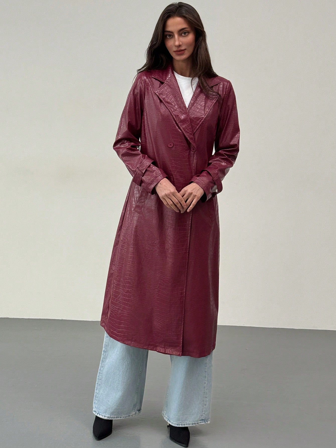 Aloruh Women's Alligator Texture Long Sleeve Double-Breasted Fashionable Regular Coat, Autumn/Winter