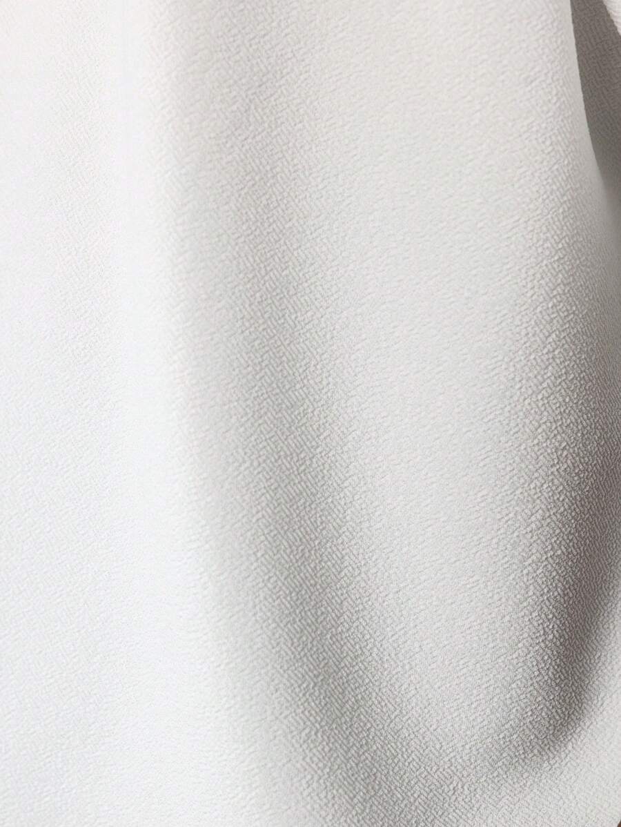 SUMWON Boxy Cut Cropped Jersey T Shirt With Modern Design