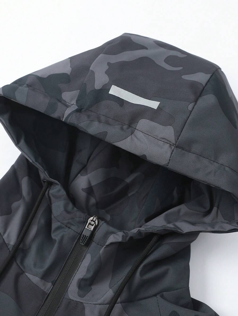 Men's Casual Water-Resistant Windproof Jacket With Letter Print, Versatile Camo Style For Outdoor Activities, Fashion Casual Wear For All Seasons, Fall