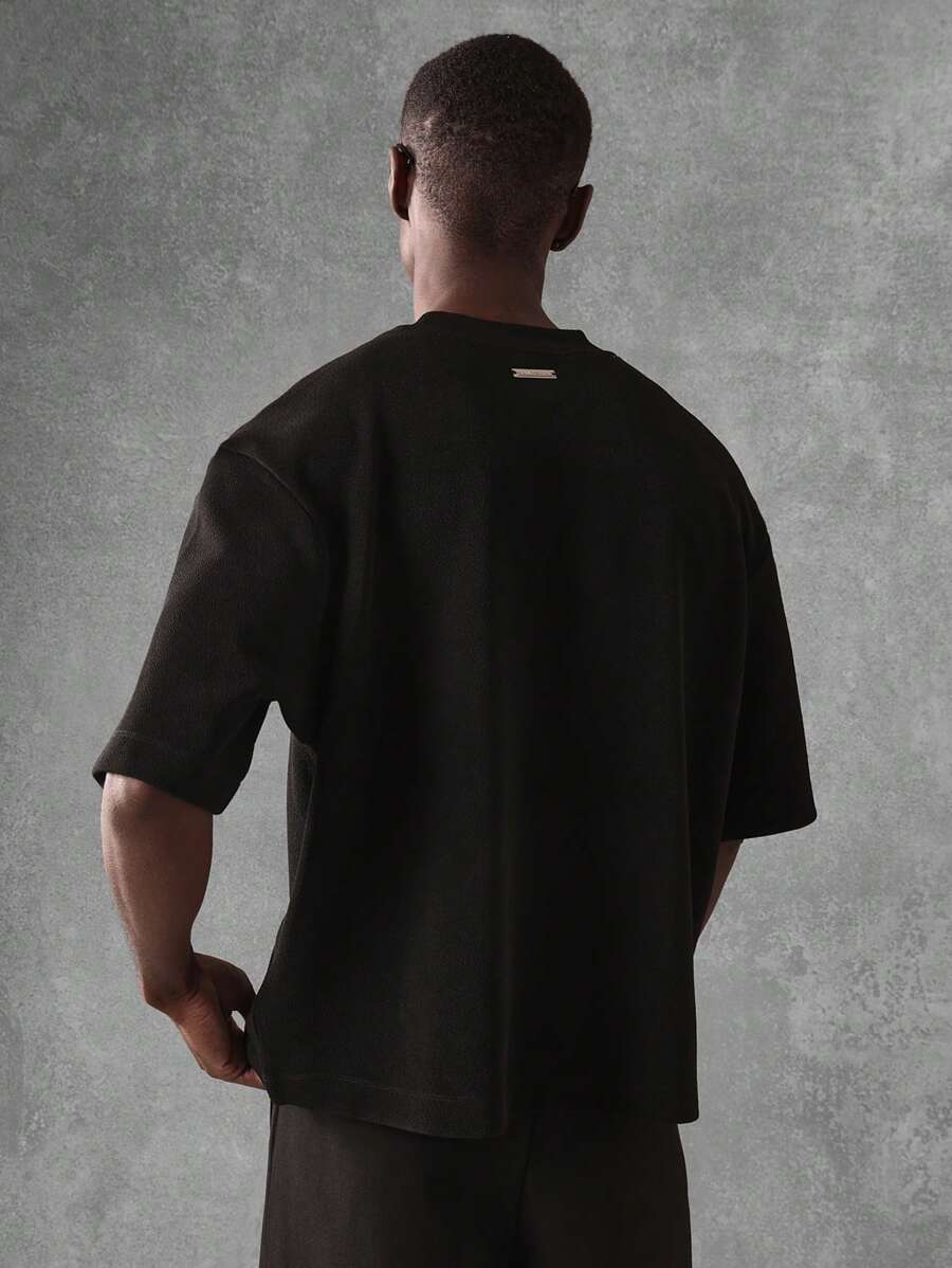 SUMWON Boxy Cut Cropped Jersey T Shirt With Modern Design