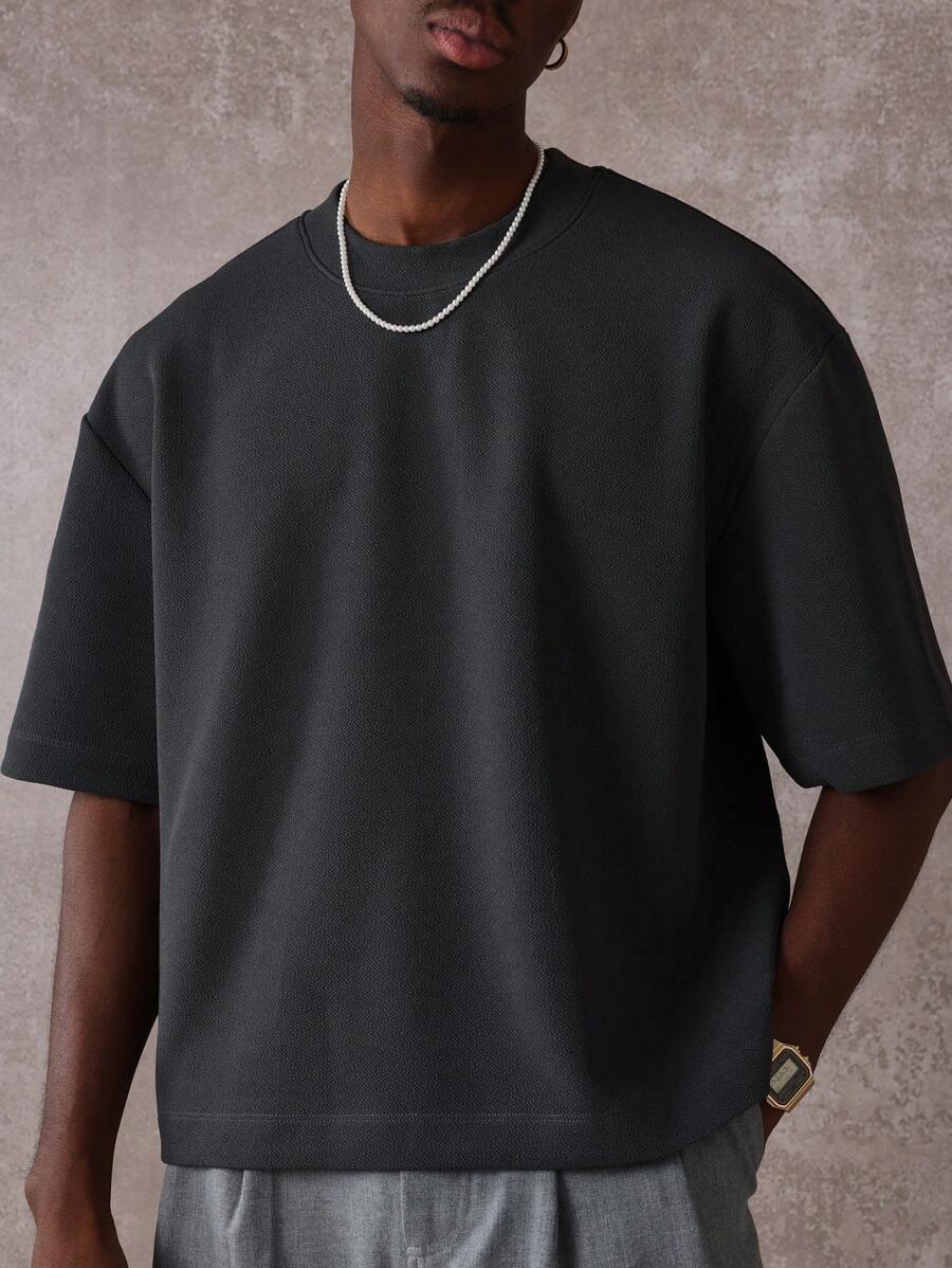 SUMWON Boxy Cut Cropped Jersey T Shirt With Modern Design