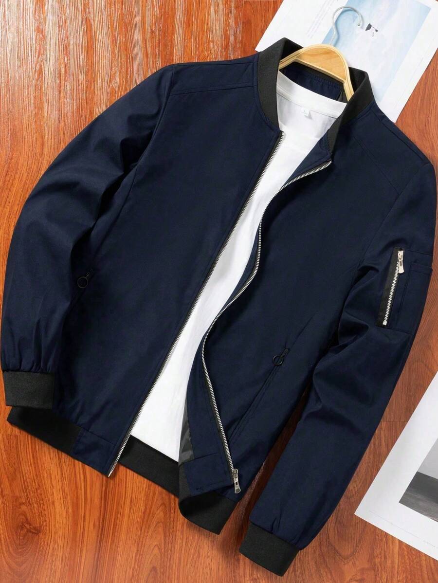 Manfinity EMRG Men's Solid Color Zipper Fashion Versatile Outdoor Windbreaker Jacket Black Bomber