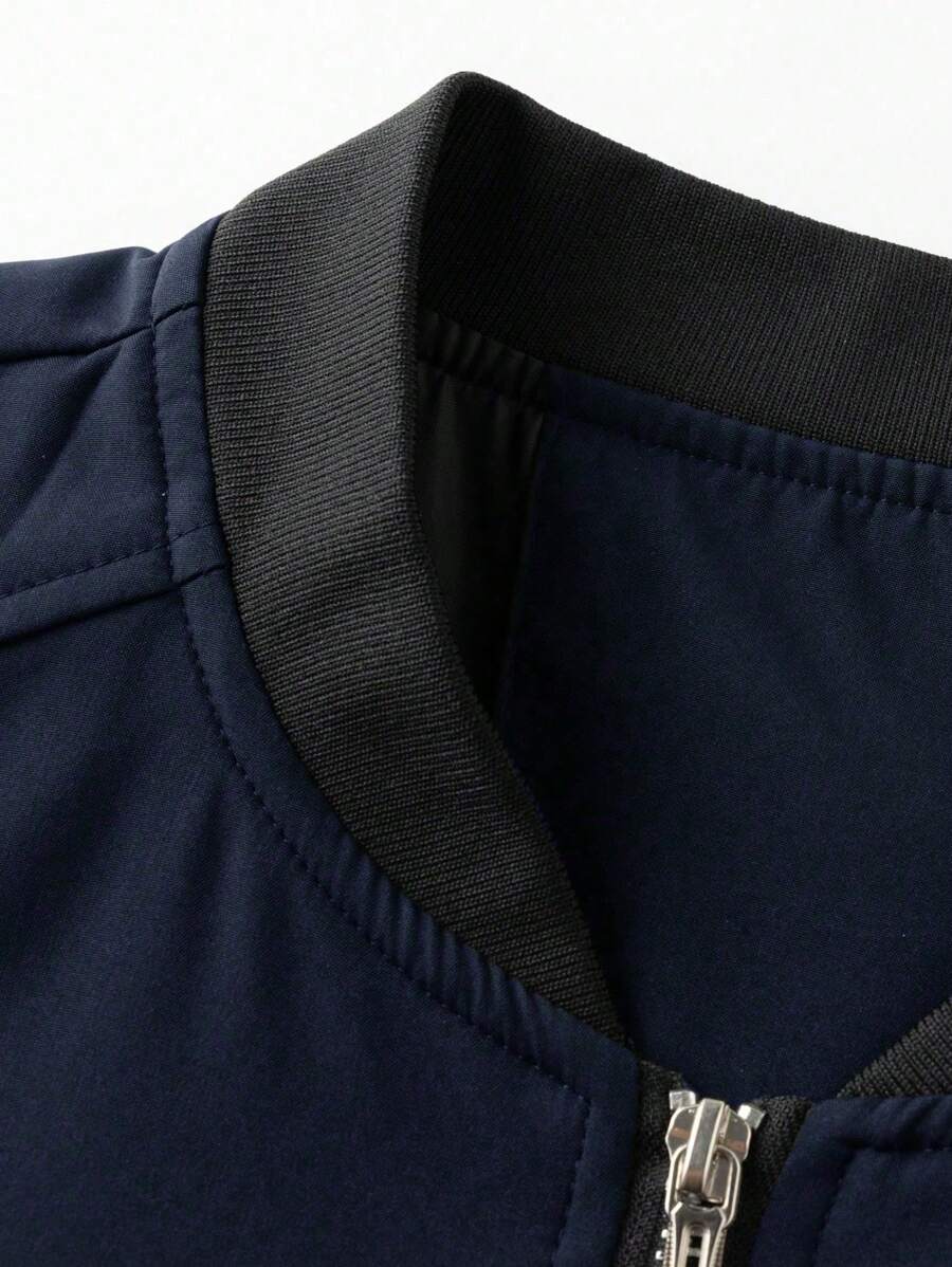 Manfinity EMRG Men's Solid Color Zipper Fashion Versatile Outdoor Windbreaker Jacket Black Bomber