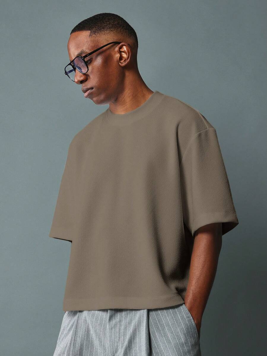 SUMWON Boxy Cut Cropped Jersey T Shirt With Modern Design