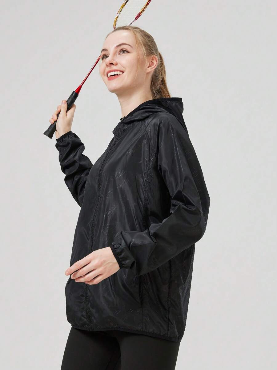 1pc Women's Lightweight Waterproof Jacket, Casual Windbreaker, Quick-Dry Sportswear, Black Long Sleeve Athletic Jacket For Women, With Storage Bag