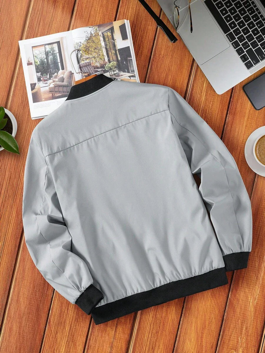 Manfinity EMRG Men's Solid Color Zipper Fashion Versatile Outdoor Windbreaker Jacket Black Bomber