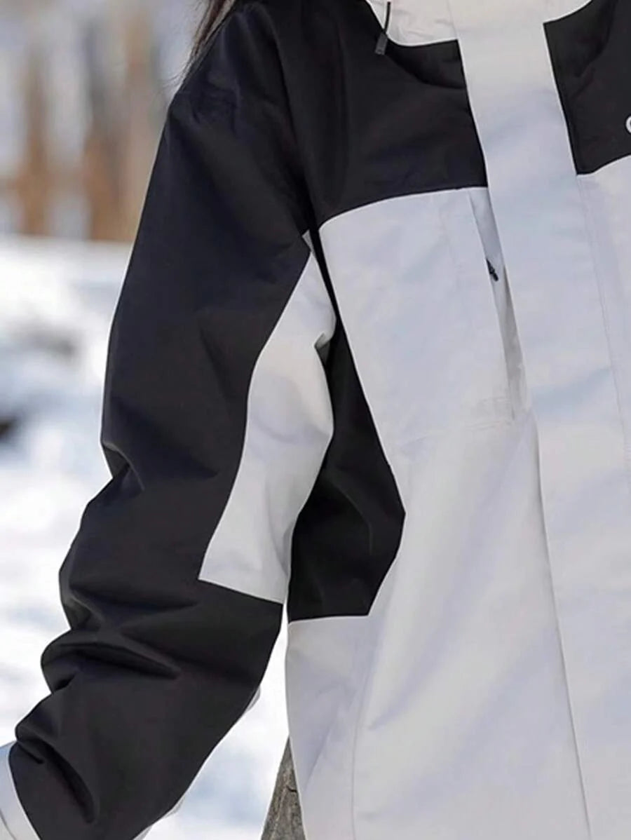 CAMEL CROWN Three-In-One Contrast Color Jacket, Detachable Two Pieces Set, Heavy Rain-Level Windproof And Waterproof Mountaineering Clothing