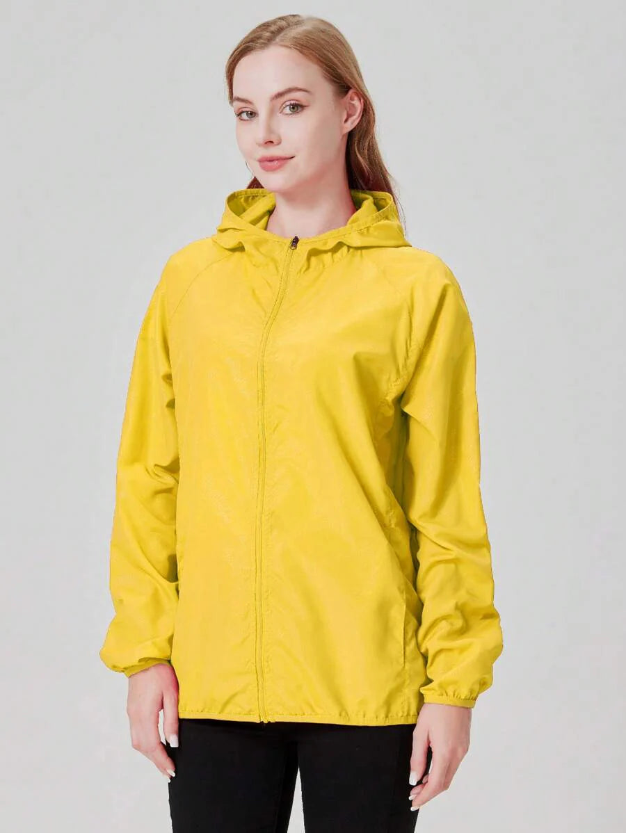 1pc Women's Lightweight Waterproof Jacket, Casual Windbreaker, Quick-Dry Sportswear, Black Long Sleeve Athletic Jacket For Women, With Storage Bag