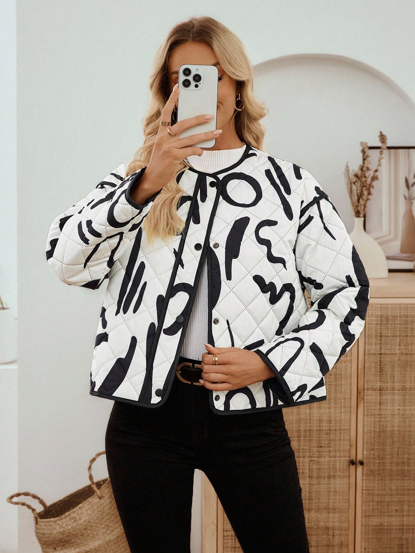EMERY ROSE Women's Fashionable Versatile Printed Jacket, Winter Quilted Jacket Artwork Print Jacket Graphic Print Jacket Women Jacket
