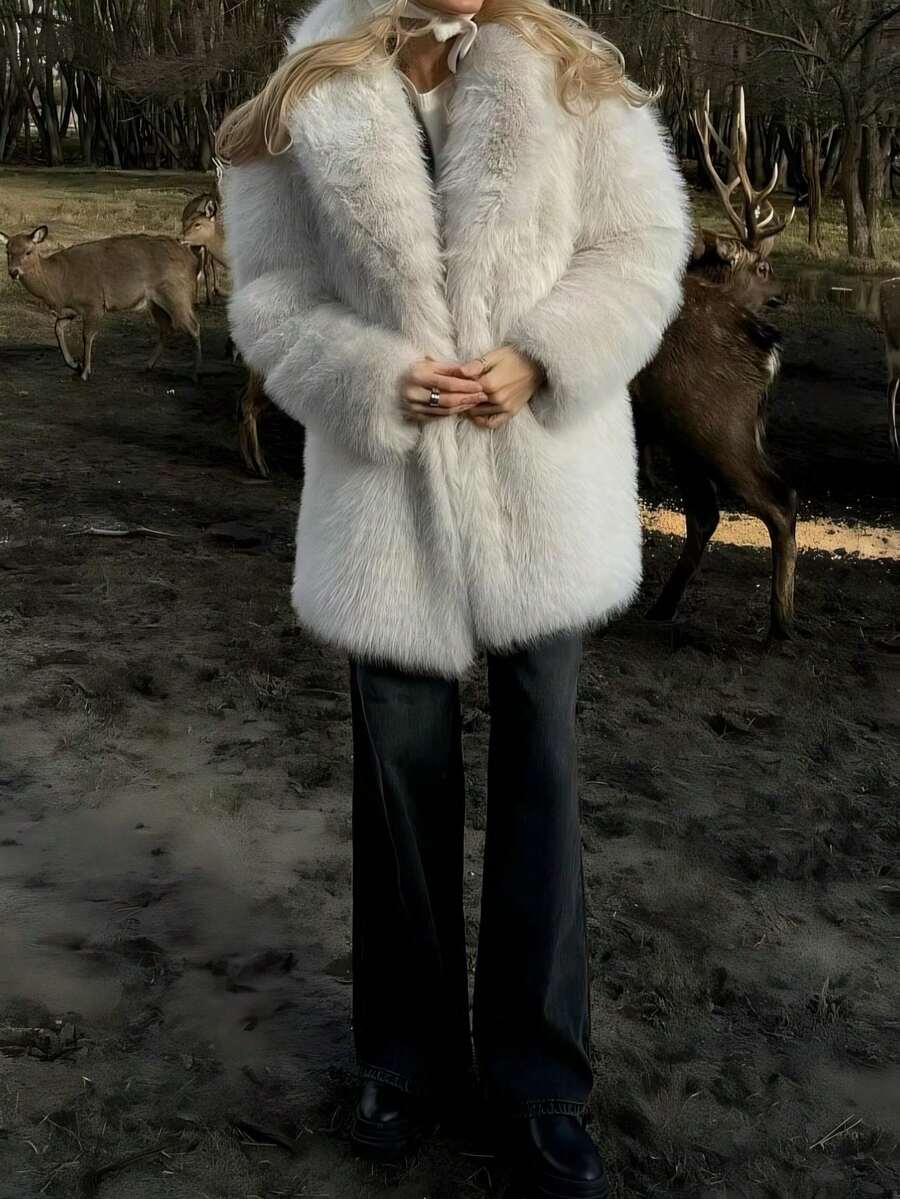 DEEKA Women's Winter New European & American Faux Fur Warm Oversized Plus Size Coat