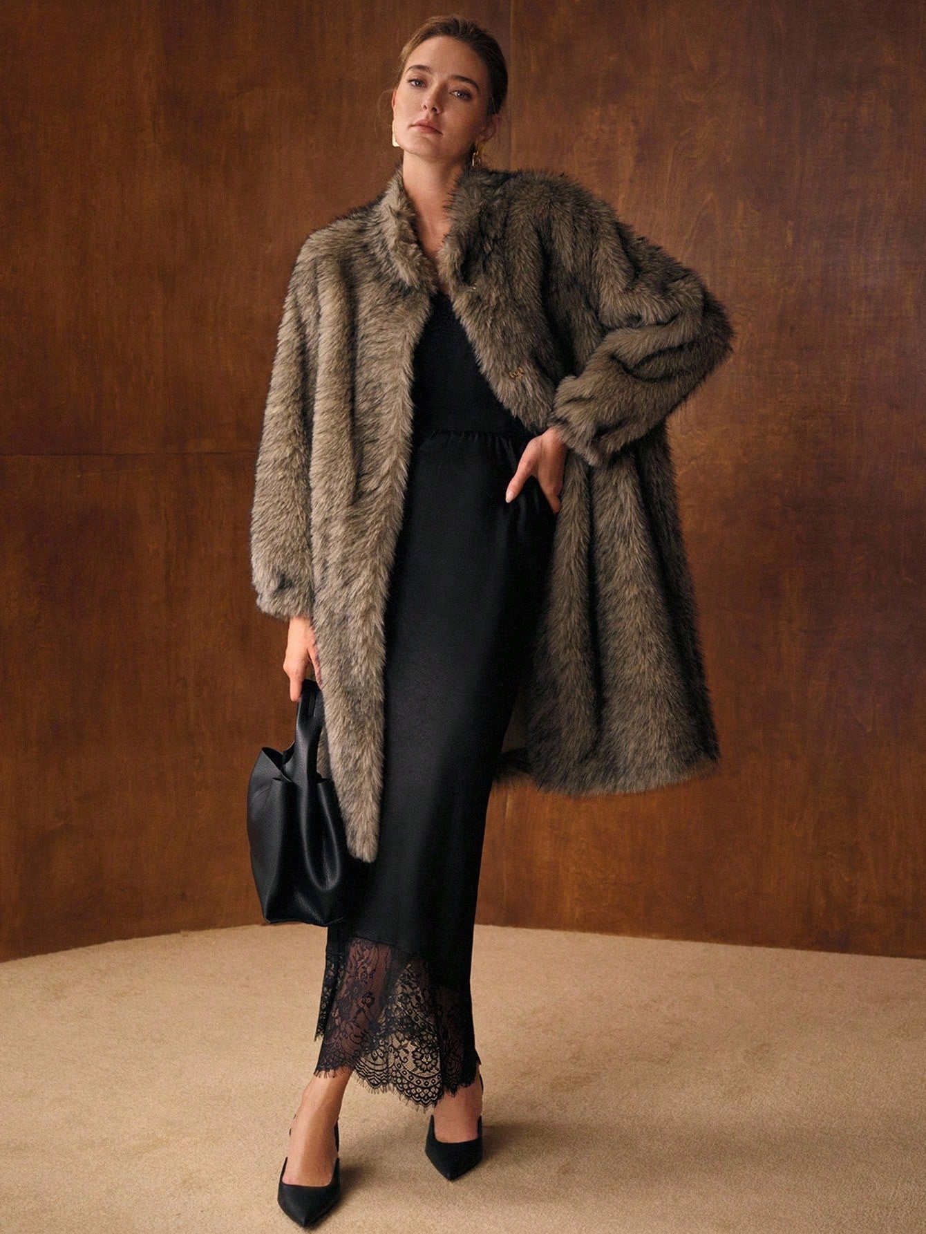 MOTF PREMIUM MID-LENGTH LOOSE FAUX FUR COAT, AUTUMN/WINTER