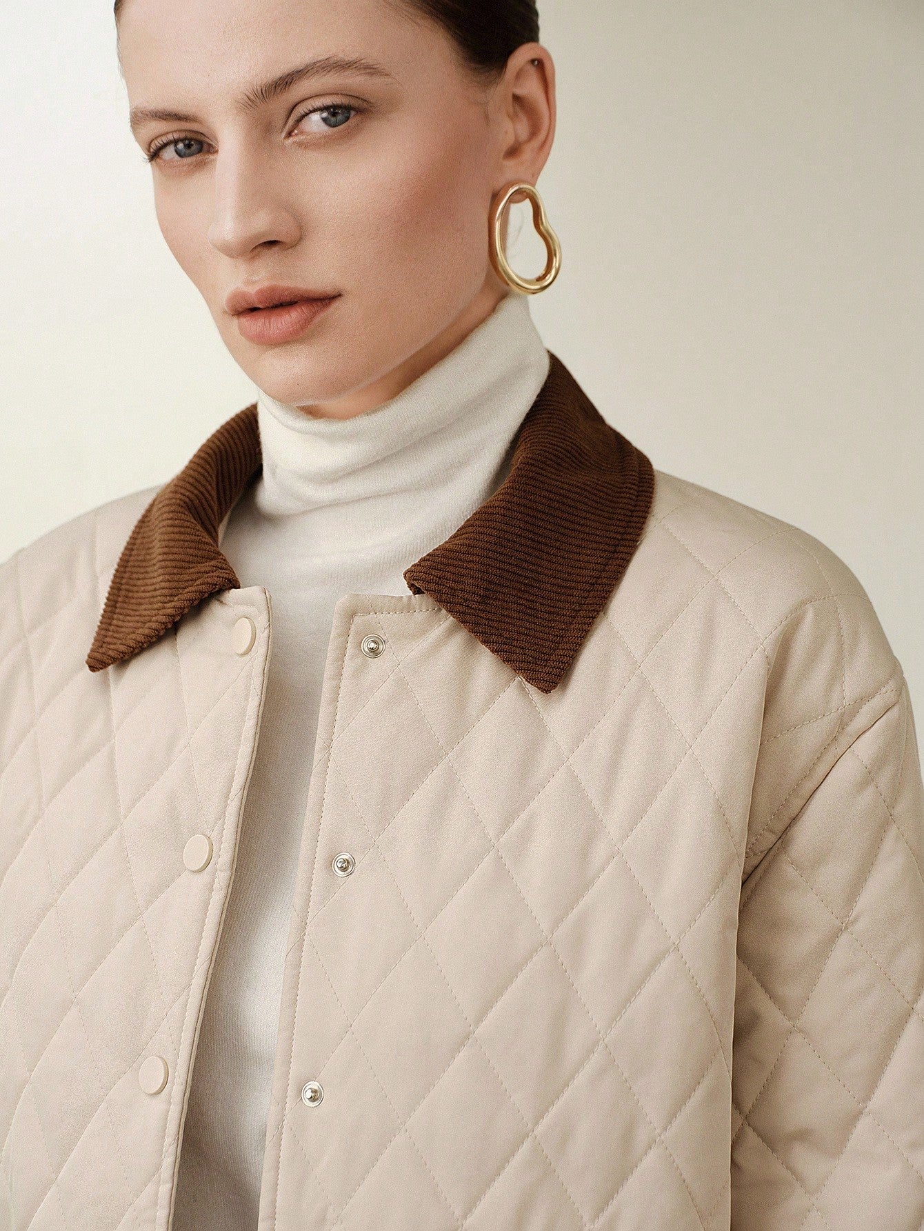 Uhlyne Corduroy Collar Quilted Cotton Jacket, Featuring Diamond Quilting Design, Well-Padded