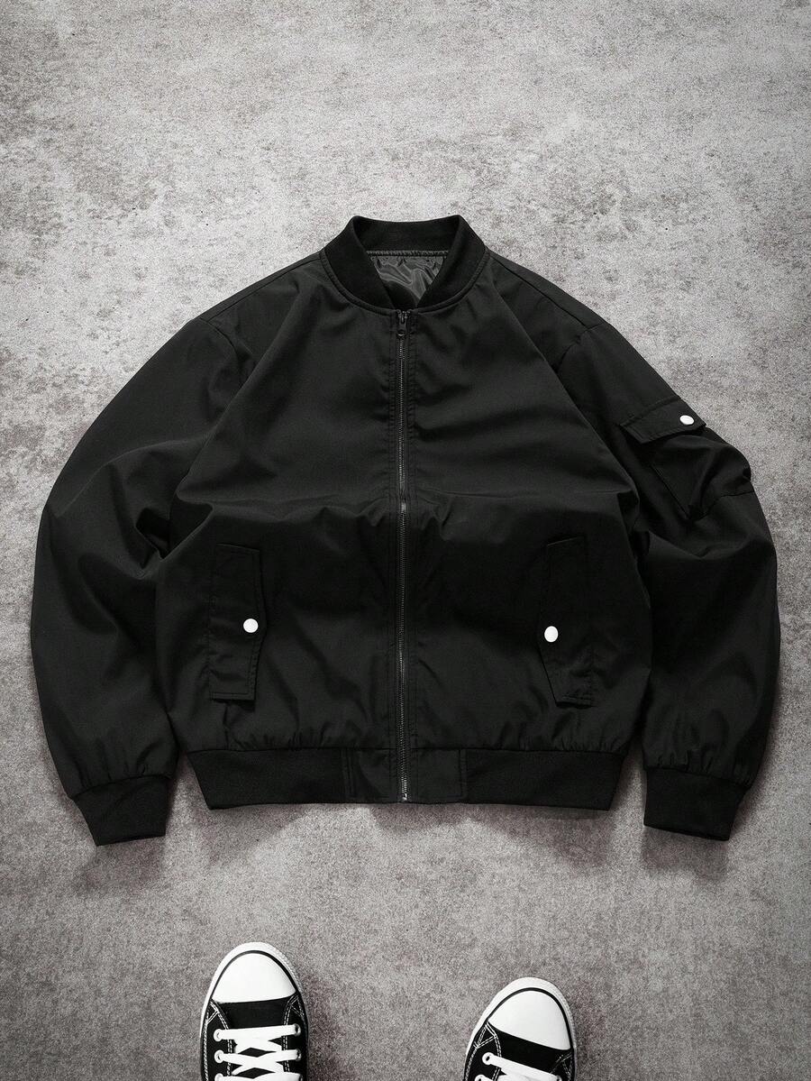 Manfinity EMRG Men's Solid Color Zipper Fashion Versatile Outdoor Windbreaker Jacket Black Bomber