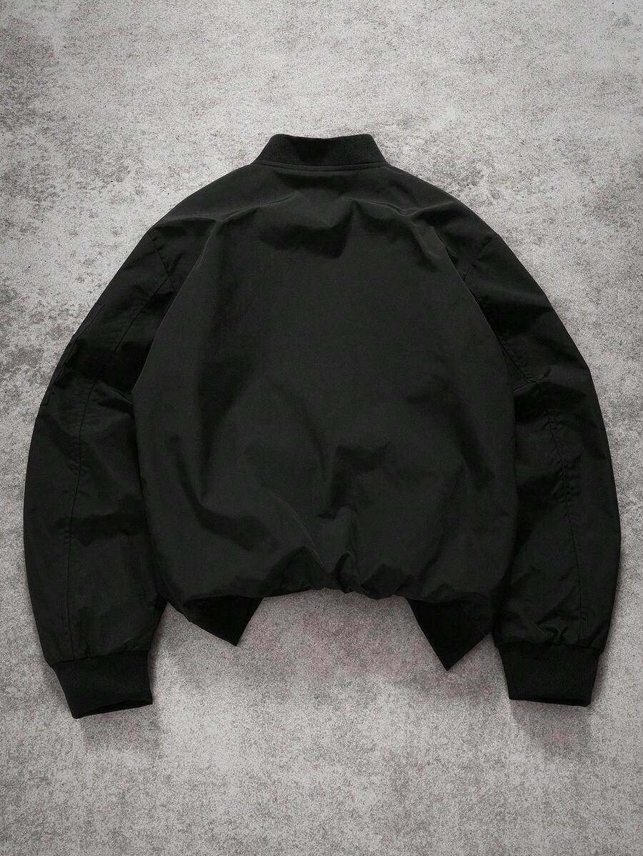 Manfinity EMRG Men's Solid Color Zipper Fashion Versatile Outdoor Windbreaker Jacket Black Bomber