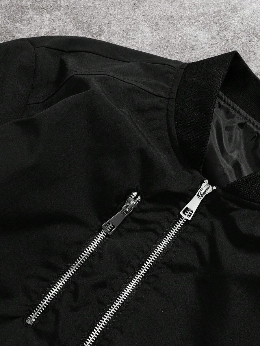 Manfinity EMRG Men's Solid Color Zipper Fashion Versatile Outdoor Windbreaker Jacket Black Bomber