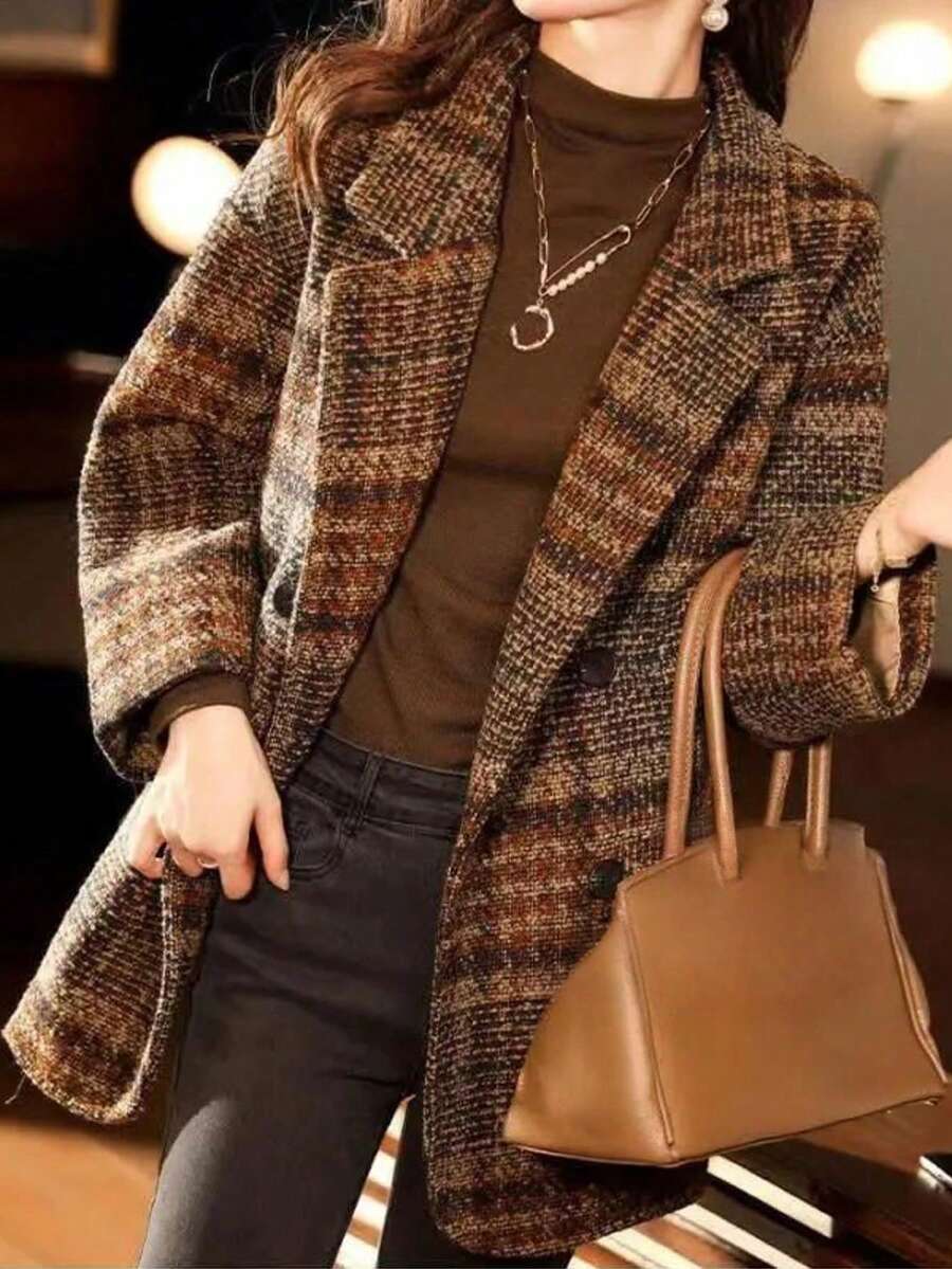Women's Tweed Plaid Notched Lapel Front Button Relaxed Fit British Style Casual Long Sleeve Coat With Pockets For Fall Winter Spring