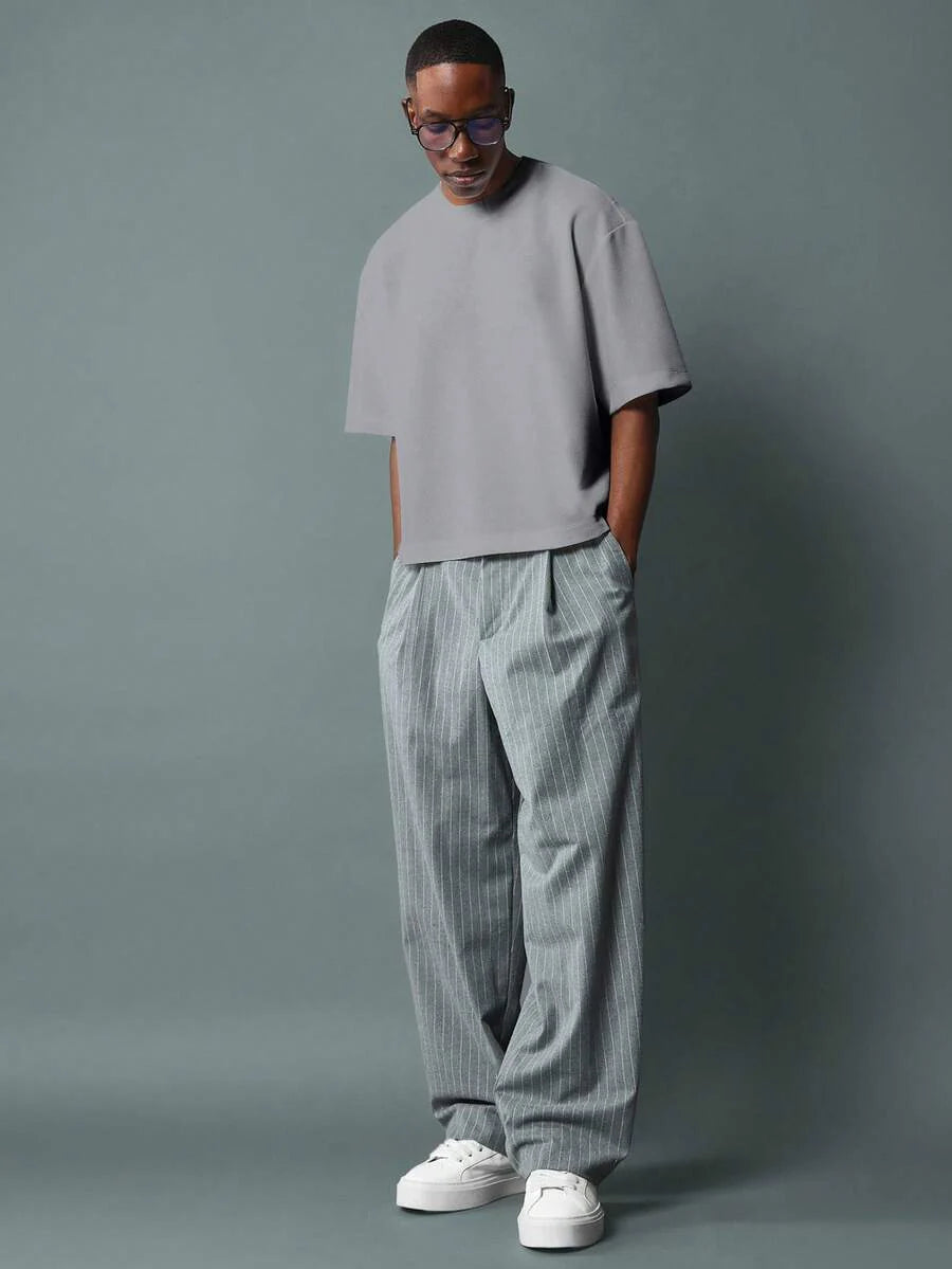 SUMWON Boxy Cut Cropped Jersey T Shirt With Modern Design