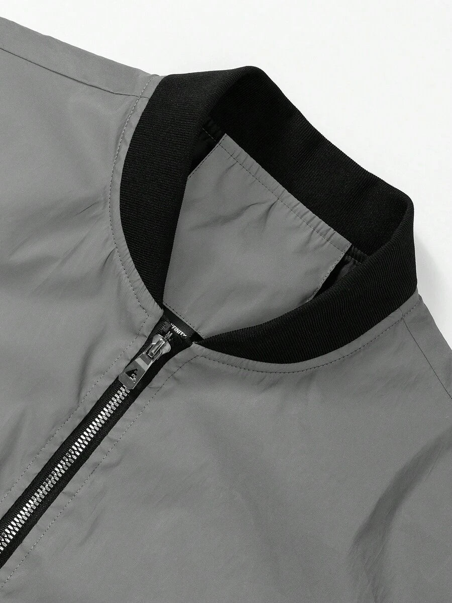 Manfinity EMRG Men's Solid Color Zipper Fashion Versatile Outdoor Windbreaker Jacket Black Bomber