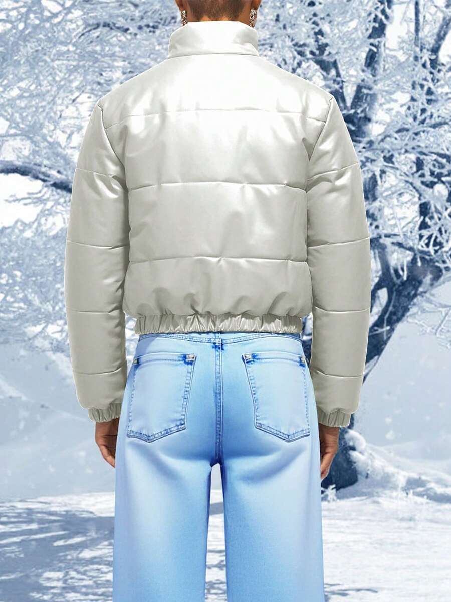 Winter Fashion Black Short Outdoor Warm Winter Jacket. Zipper Flap With Pocket.