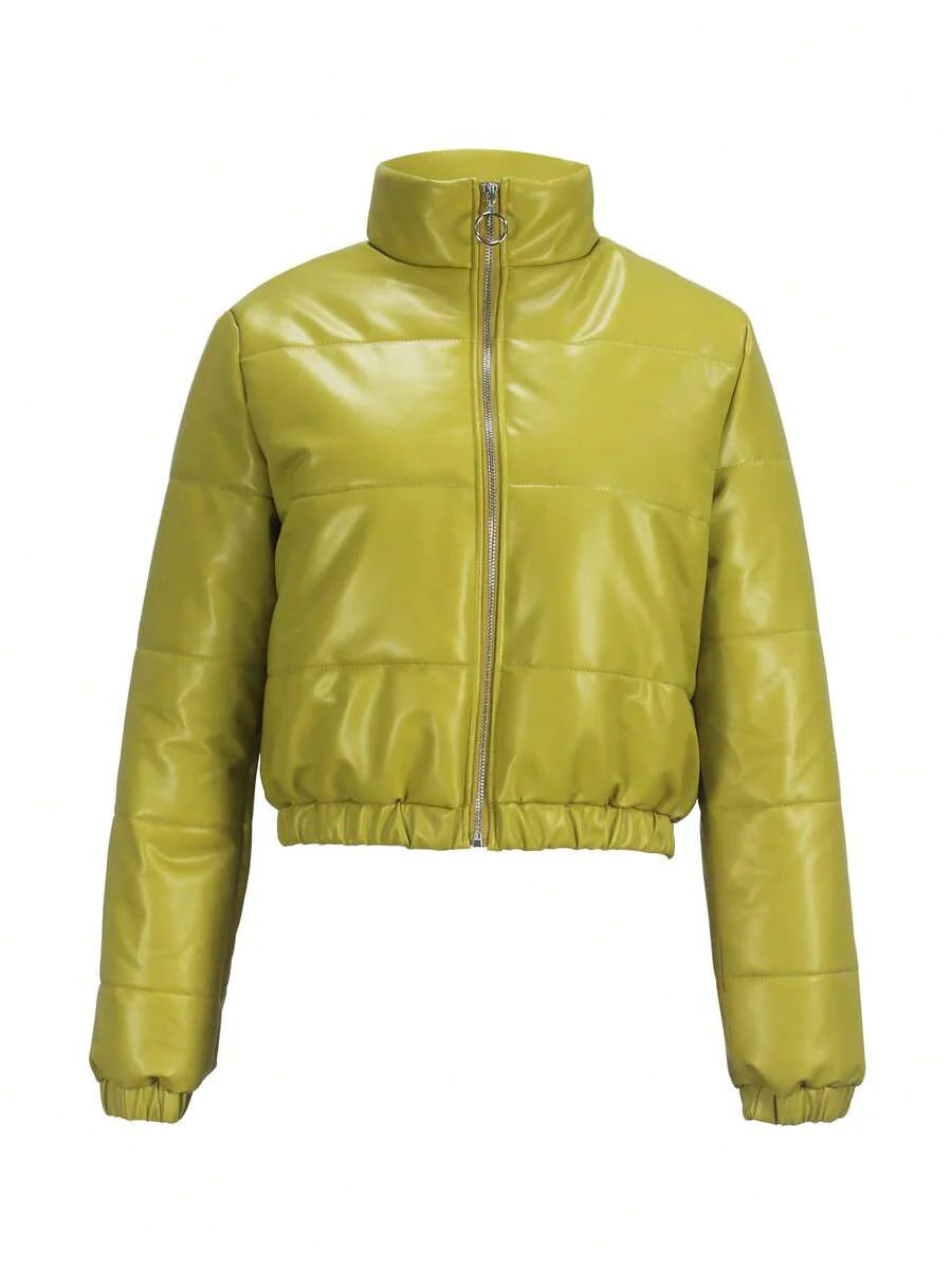 Winter Fashion Black Short Outdoor Warm Winter Jacket. Zipper Flap With Pocket.
