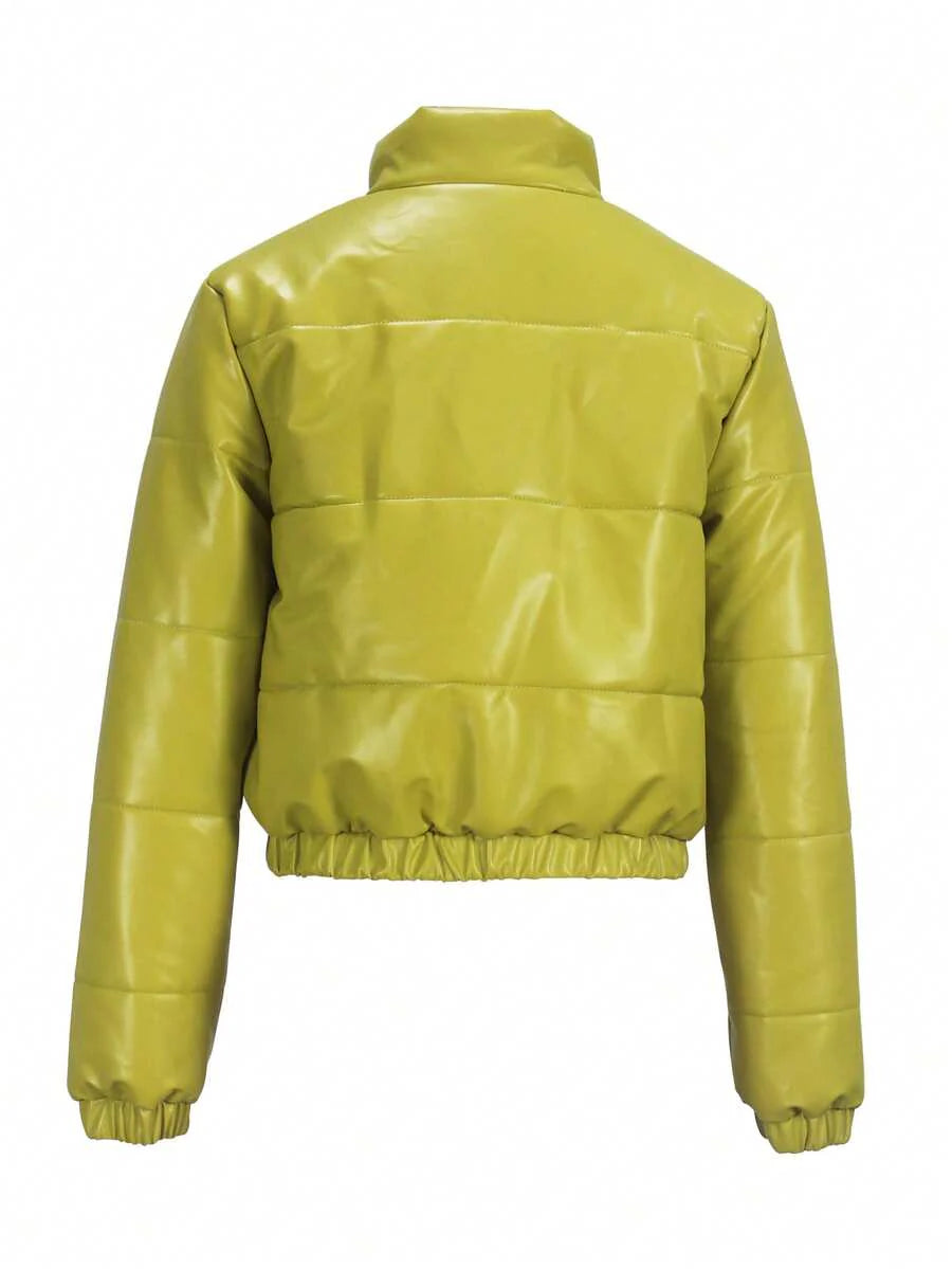 Winter Fashion Black Short Outdoor Warm Winter Jacket. Zipper Flap With Pocket.
