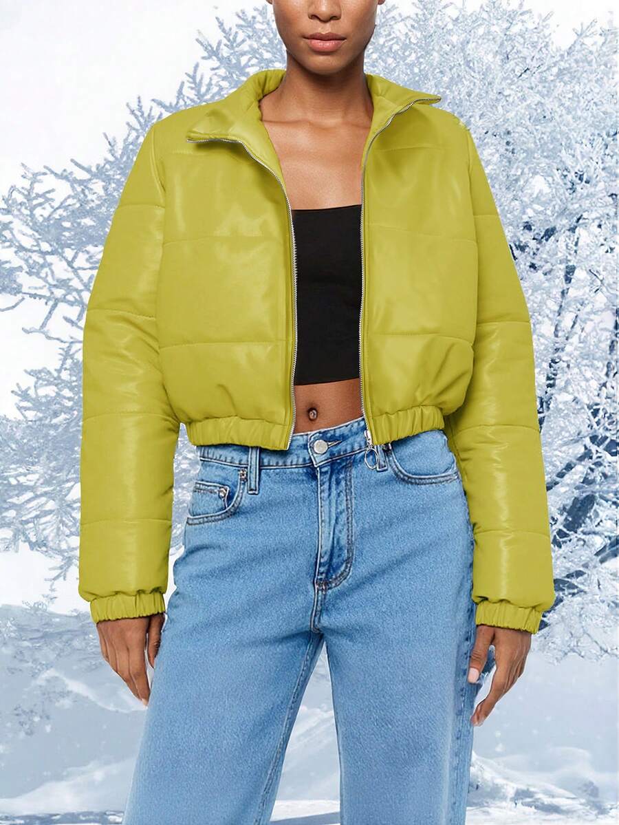 Winter Fashion Black Short Outdoor Warm Winter Jacket. Zipper Flap With Pocket.