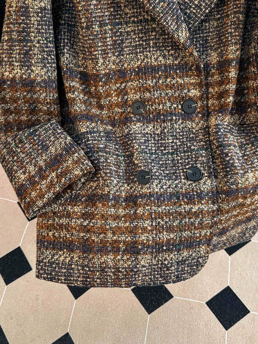 Women's Tweed Plaid Notched Lapel Front Button Relaxed Fit British Style Casual Long Sleeve Coat With Pockets For Fall Winter Spring