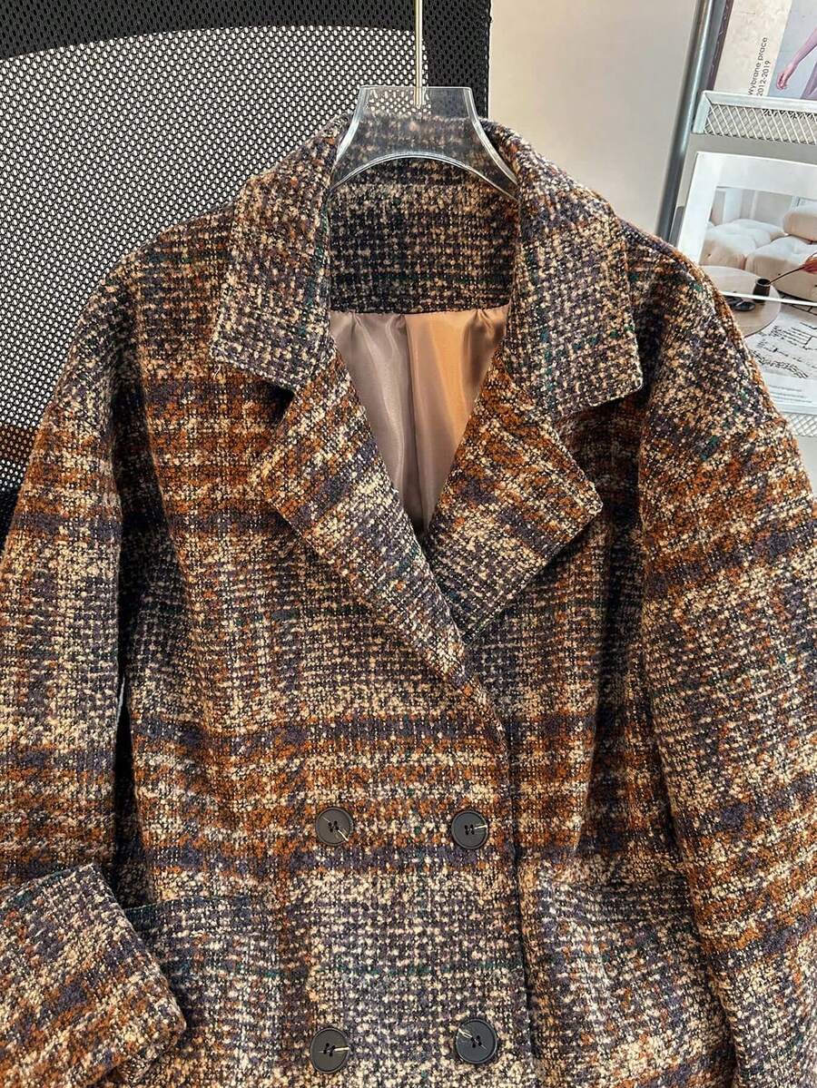 Women's Tweed Plaid Notched Lapel Front Button Relaxed Fit British Style Casual Long Sleeve Coat With Pockets For Fall Winter Spring