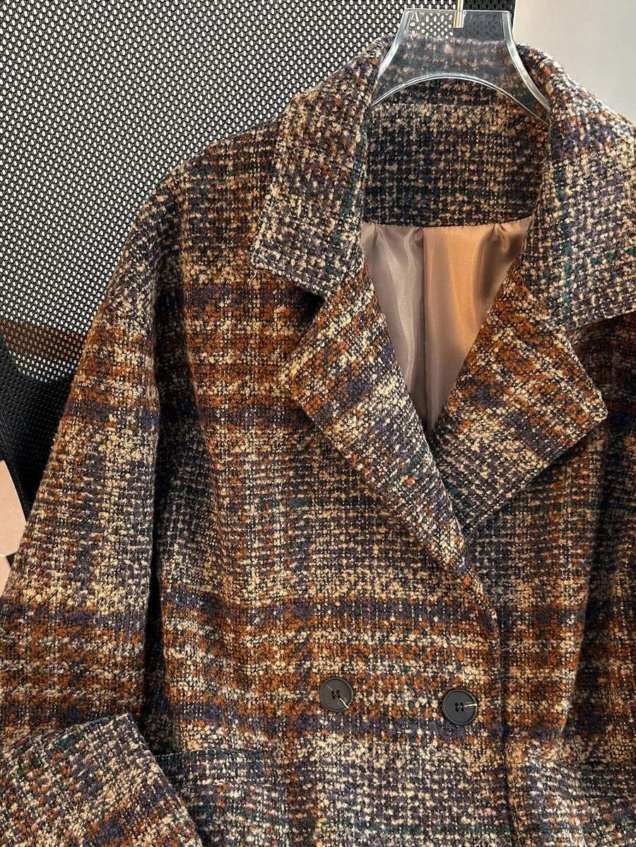 Women's Tweed Plaid Notched Lapel Front Button Relaxed Fit British Style Casual Long Sleeve Coat With Pockets For Fall Winter Spring