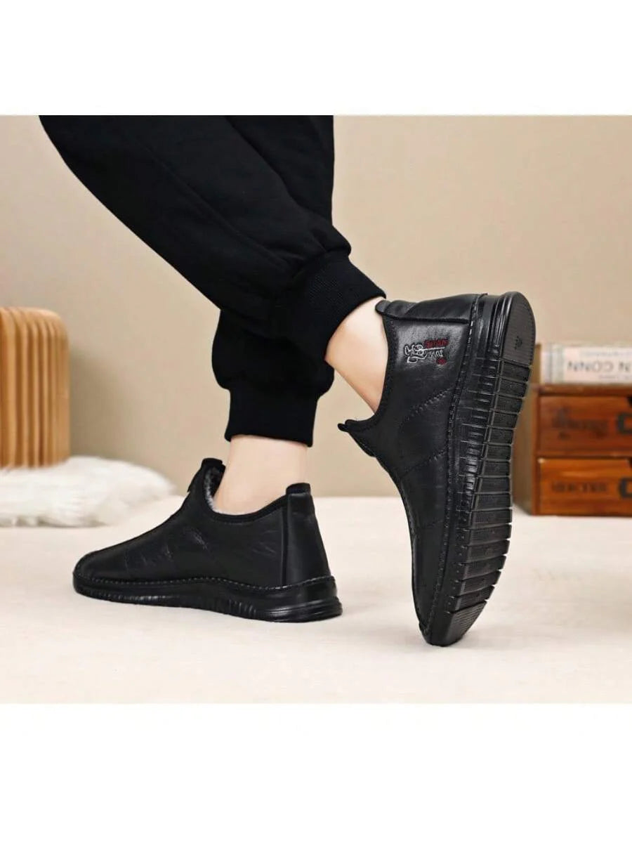 Men's Winter Versatile Cotton Shoes Large Size Leather Boots Cold-Proof And Warm Snow Boots Fleece Thickened Cotton Boots Men's Boots
