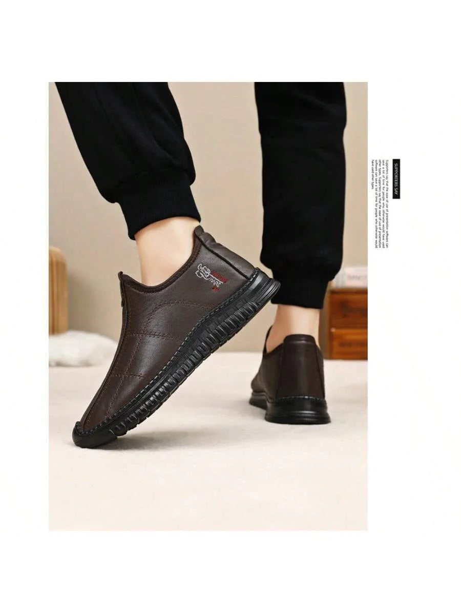 Men's Winter Versatile Cotton Shoes Large Size Leather Boots Cold-Proof And Warm Snow Boots Fleece Thickened Cotton Boots Men's Boots