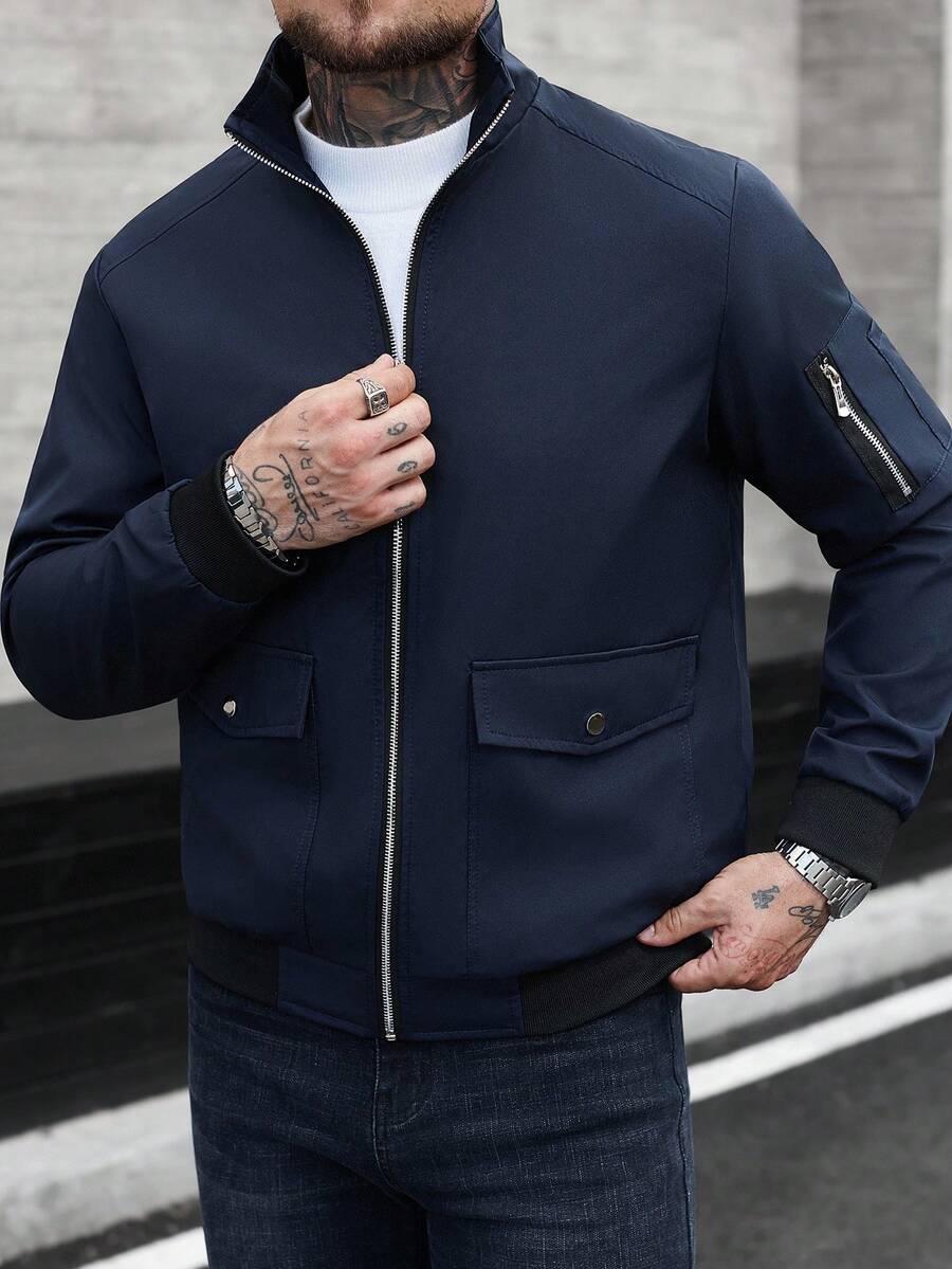 Manfinity EMRG Men's Solid Color Zipper Fashion Versatile Outdoor Windbreaker Jacket Black Bomber