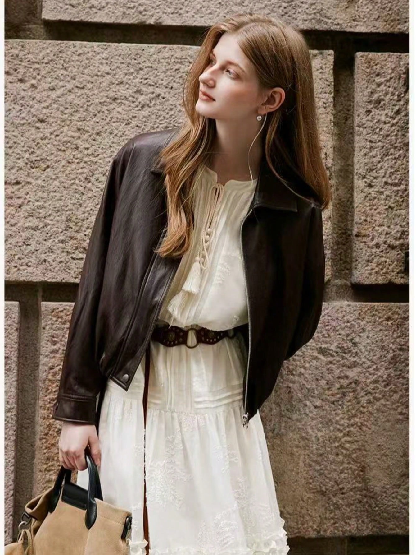 Manneqi Retro American Casual Chic Relaxed Fashion Versatile Lapel Zipper Short Brown Leather Jacket For Women