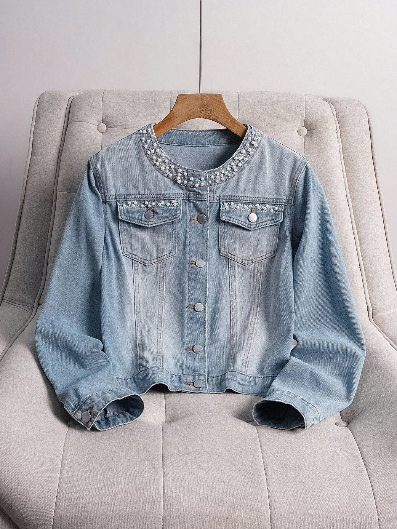 EMERY ROSE Women's Autumn Faux Pearl Decor Single-Breasted Casual Denim Jacket